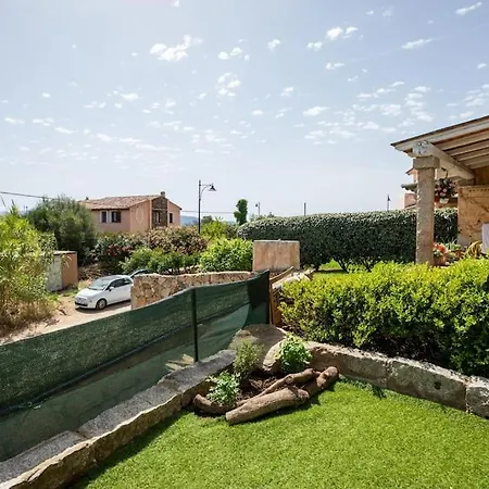 Beatiful - Sea View & Garden- בית נופש אולביה